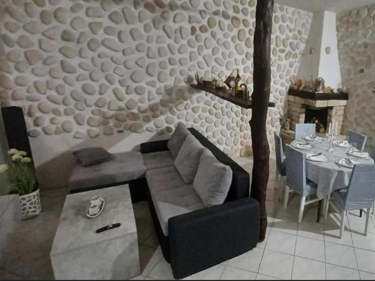 Apartments Katarina Vis Extérieur photo
